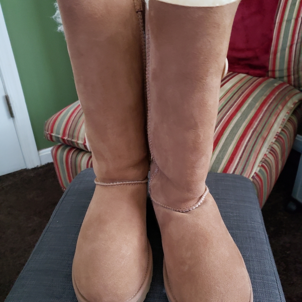 Authentic ugg boots